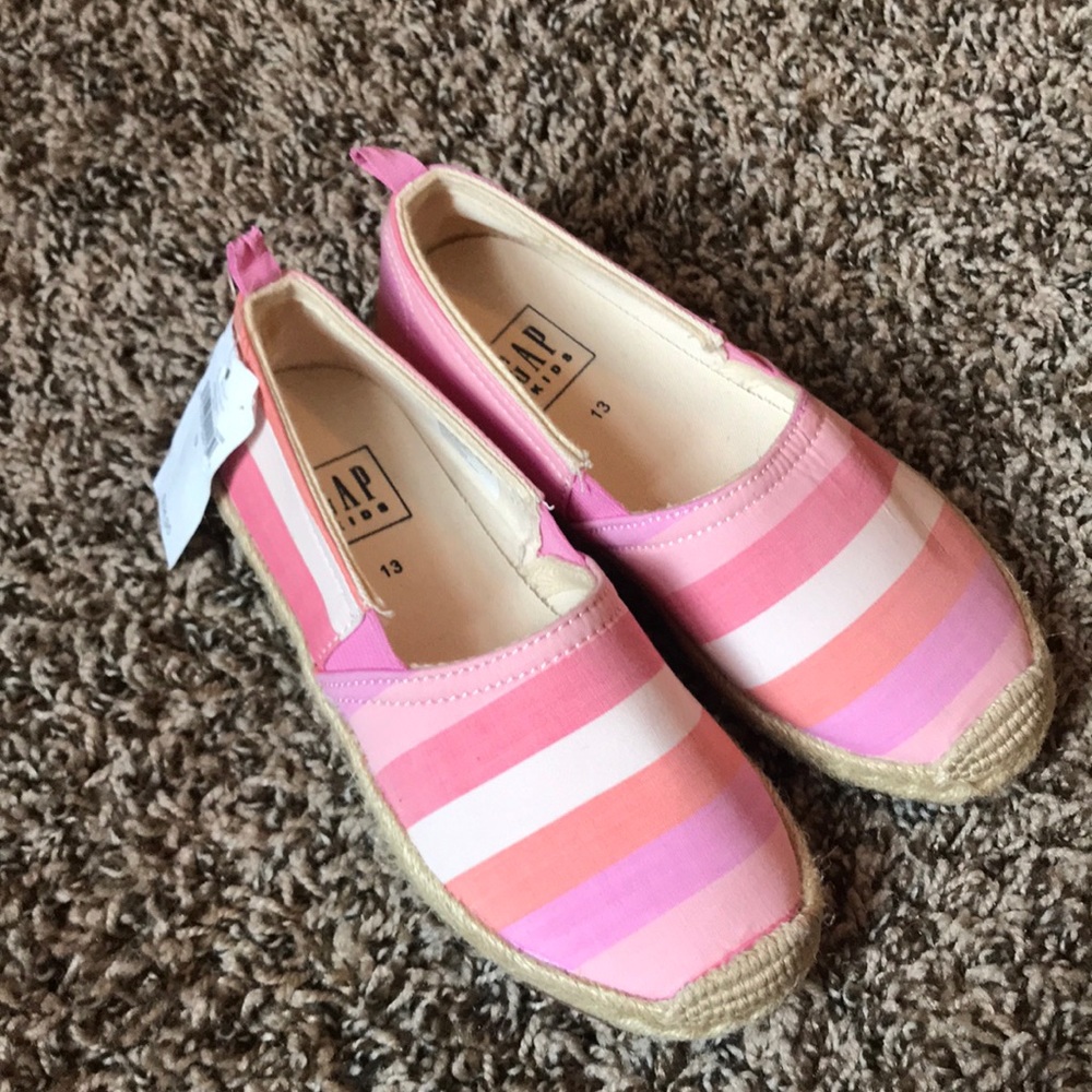 Gap shoes